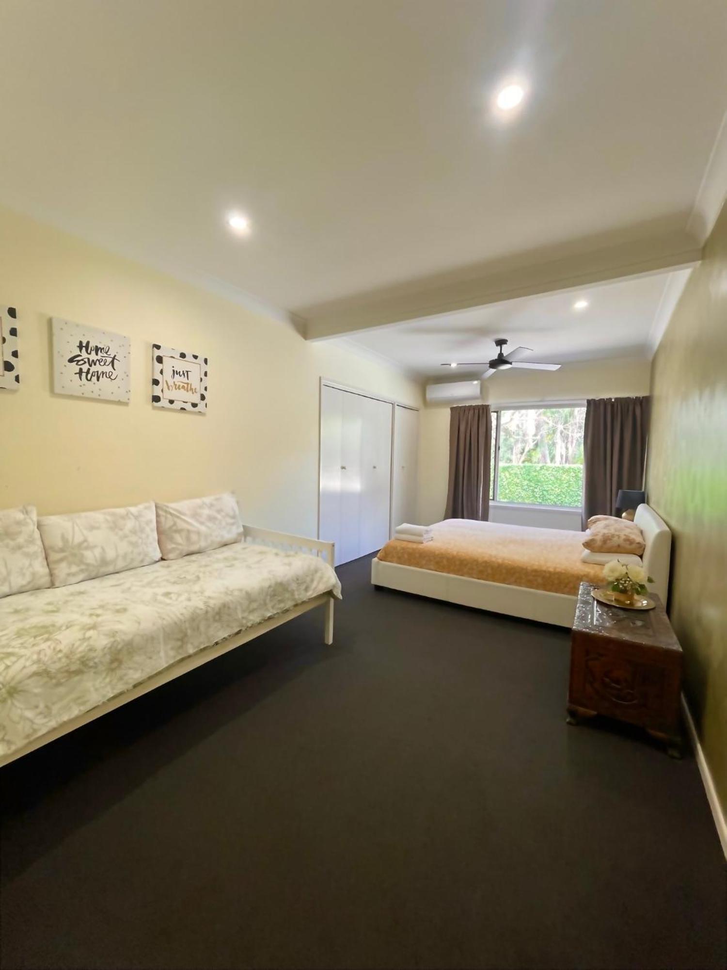 Spacious Hideaway Retreat, Brookfield, Brisbane Extérieur photo